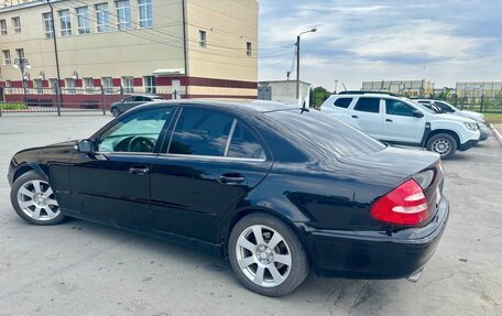 Mercedes-Benz E-Класс, 2003 год, 630 000 рублей, 4 фотография