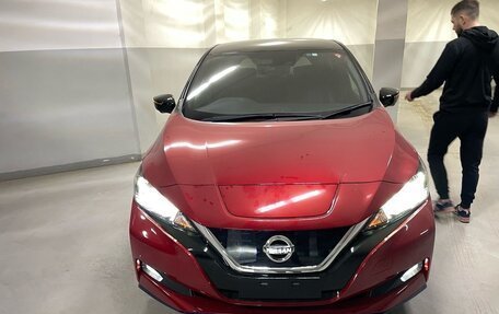 Nissan Leaf II, 2020 год, 2 150 000 рублей, 6 фотография