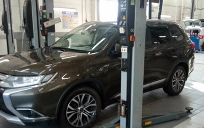 Mitsubishi Outlander III рестайлинг 3, 2018 год, 1 270 000 рублей, 1 фотография