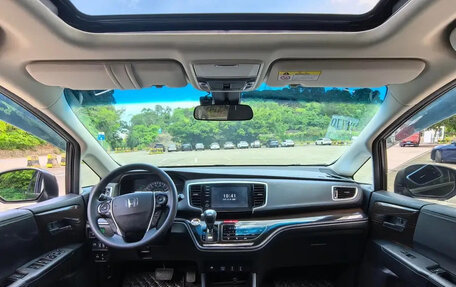 Honda Odyssey IV, 2021 год, 1 960 596 рублей, 10 фотография
