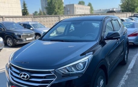 Hyundai Santa Fe III рестайлинг, 2017 год, 1 999 000 рублей, 1 фотография