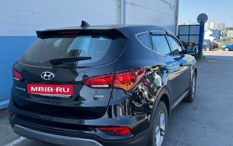 Hyundai Santa Fe III рестайлинг, 2017 год, 1 999 000 рублей, 8 фотография