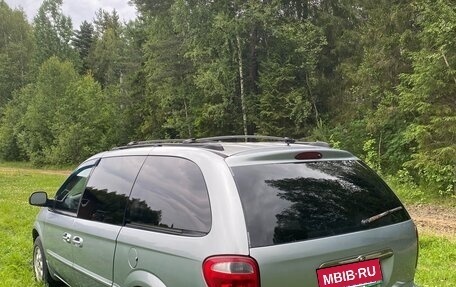 Chrysler Town & Country IV, 2001 год, 620 000 рублей, 6 фотография