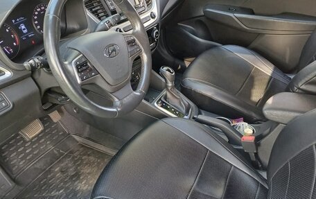 Hyundai Solaris II рестайлинг, 2018 год, 1 400 000 рублей, 6 фотография