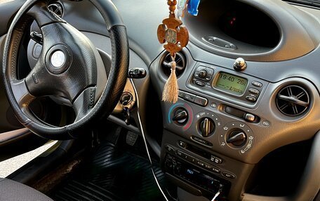 Toyota Yaris I рестайлинг, 2002 год, 449 000 рублей, 12 фотография