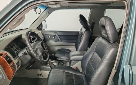 Mitsubishi Pajero III рестайлинг, 2005 год, 830 000 рублей, 15 фотография