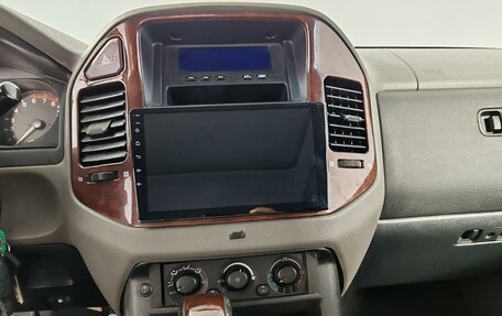 Mitsubishi Pajero III рестайлинг, 2005 год, 830 000 рублей, 14 фотография