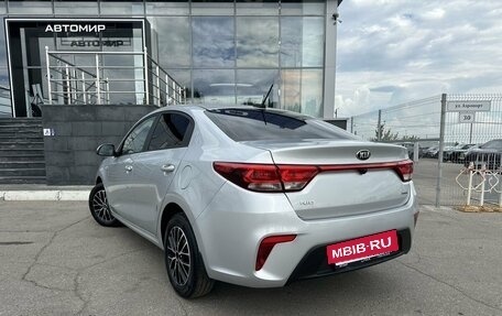 KIA Rio IV, 2018 год, 1 390 000 рублей, 7 фотография