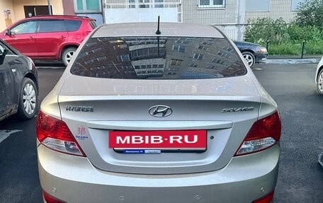 Hyundai Solaris II рестайлинг, 2011 год, 667 000 рублей, 5 фотография