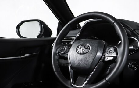 Toyota Camry, 2018 год, 2 100 000 рублей, 14 фотография