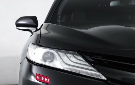 Toyota Camry, 2018 год, 2 100 000 рублей, 22 фотография