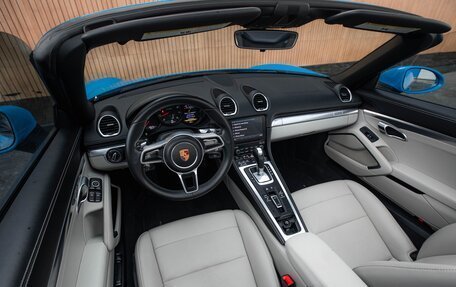 Porsche Boxster, 2017 год, 4 790 000 рублей, 28 фотография