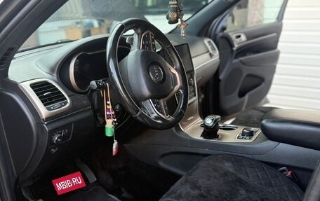 Jeep Grand Cherokee, 2014 год, 2 190 000 рублей, 14 фотография