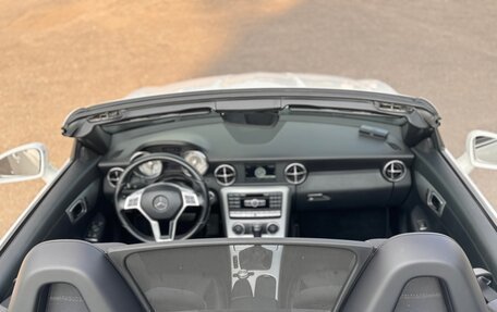 Mercedes-Benz SLK-Класс, 2014 год, 2 800 000 рублей, 20 фотография