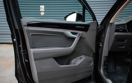 Volkswagen Touareg III, 2019 год, 5 500 000 рублей, 16 фотография