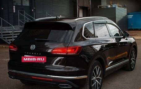 Volkswagen Touareg III, 2019 год, 5 500 000 рублей, 6 фотография