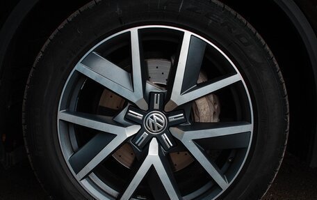 Volkswagen Touareg III, 2019 год, 5 500 000 рублей, 23 фотография