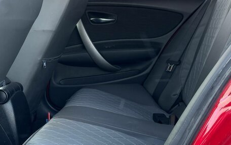 BMW 1 серия, 2011 год, 950 000 рублей, 14 фотография