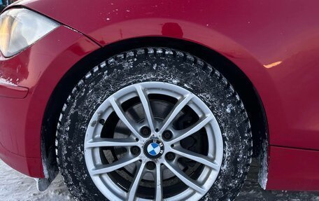 BMW 1 серия, 2011 год, 950 000 рублей, 17 фотография