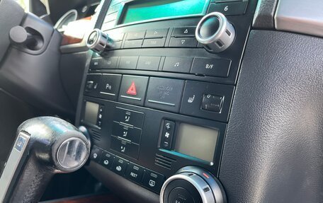 Volkswagen Touareg III, 2006 год, 980 000 рублей, 15 фотография