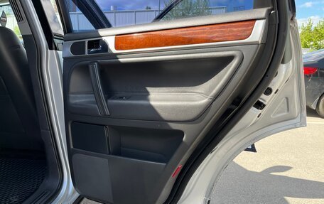 Volkswagen Touareg III, 2006 год, 980 000 рублей, 23 фотография