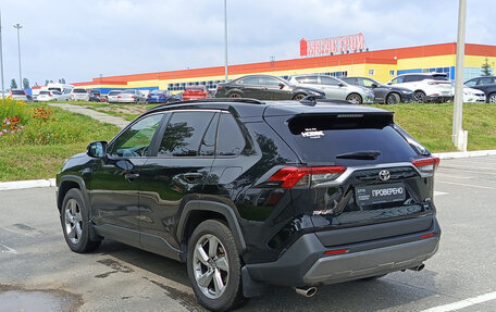 Toyota RAV4, 2020 год, 2 890 000 рублей, 8 фотография
