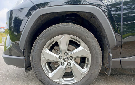 Toyota RAV4, 2020 год, 2 890 000 рублей, 22 фотография