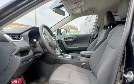 Toyota RAV4, 2020 год, 2 890 000 рублей, 20 фотография
