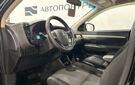 Mitsubishi Outlander III рестайлинг 3, 2013 год, 1 199 000 рублей, 15 фотография