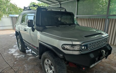 Toyota FJ Cruiser, 2006 год, 3 200 000 рублей, 6 фотография