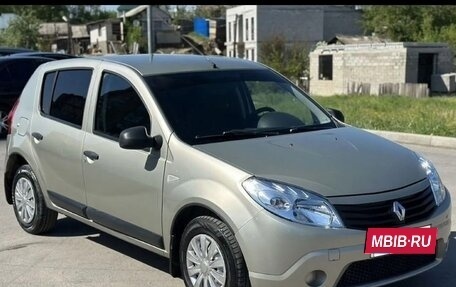 Renault Sandero I, 2011 год, 647 000 рублей, 2 фотография