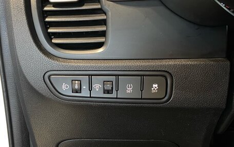 KIA Rio IV, 2018 год, 1 500 000 рублей, 18 фотография
