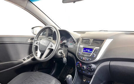 Hyundai Solaris II рестайлинг, 2015 год, 849 000 рублей, 11 фотография