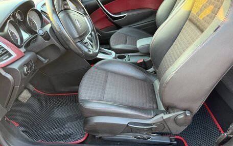 Opel Astra J, 2013 год, 910 000 рублей, 11 фотография