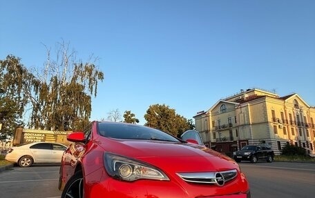 Opel Astra J, 2013 год, 910 000 рублей, 2 фотография
