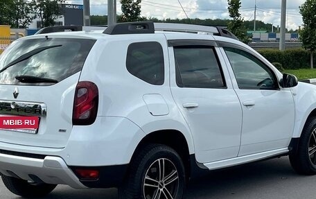 Renault Duster I рестайлинг, 2015 год, 955 000 рублей, 6 фотография