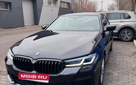 BMW 5 серия, 2022 год, 8 300 000 рублей, 2 фотография
