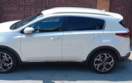 KIA Sportage IV рестайлинг, 2020 год, 2 680 000 рублей, 2 фотография