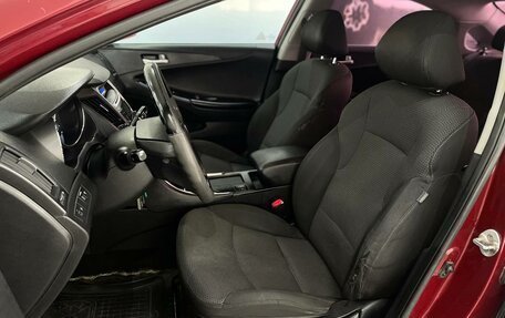 Hyundai Sonata VI, 2012 год, 999 000 рублей, 15 фотография