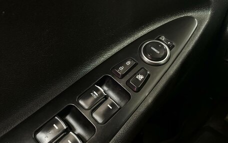 Hyundai Sonata VI, 2012 год, 999 000 рублей, 21 фотография