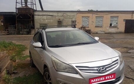 Hyundai Solaris II рестайлинг, 2016 год, 760 000 рублей, 4 фотография