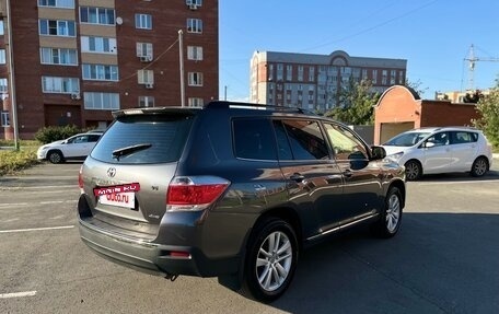 Toyota Highlander III, 2012 год, 1 889 000 рублей, 4 фотография