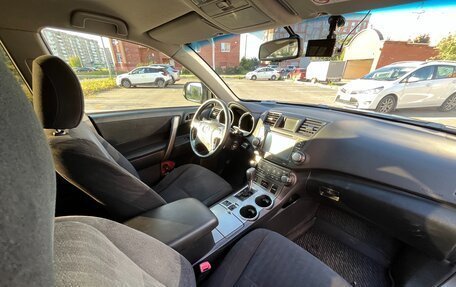 Toyota Highlander III, 2012 год, 1 889 000 рублей, 9 фотография