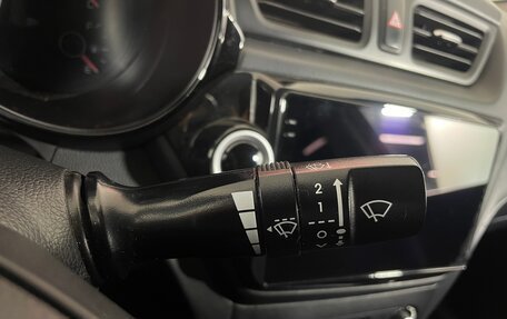 KIA Rio III рестайлинг, 2015 год, 1 217 000 рублей, 18 фотография