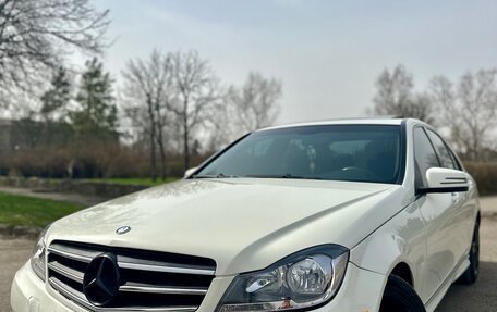 Mercedes-Benz C-Класс, 2012 год, 2 000 000 рублей, 3 фотография