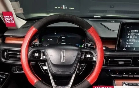 Lincoln Aviator II, 2021 год, 5 200 000 рублей, 8 фотография