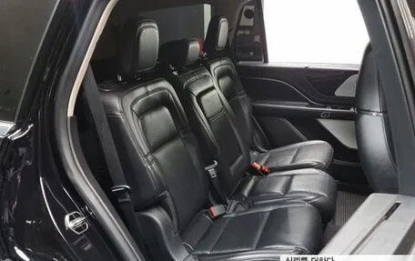 Lincoln Aviator II, 2021 год, 5 200 000 рублей, 16 фотография