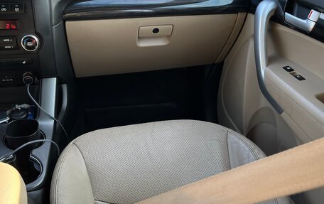 KIA Sorento II рестайлинг, 2011 год, 1 350 000 рублей, 18 фотография