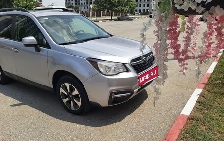 Subaru Forester, 2017 год, 1 800 000 рублей, 5 фотография
