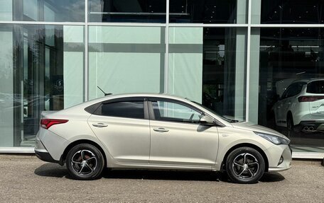 Hyundai Solaris II рестайлинг, 2020 год, 1 285 000 рублей, 8 фотография